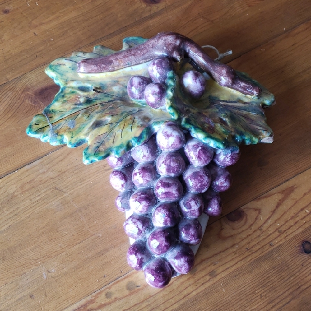 Pottery Italian Handmade Hanging Grapes 7x6 Defect